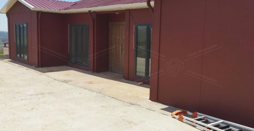 130m² Prefabricated House Building