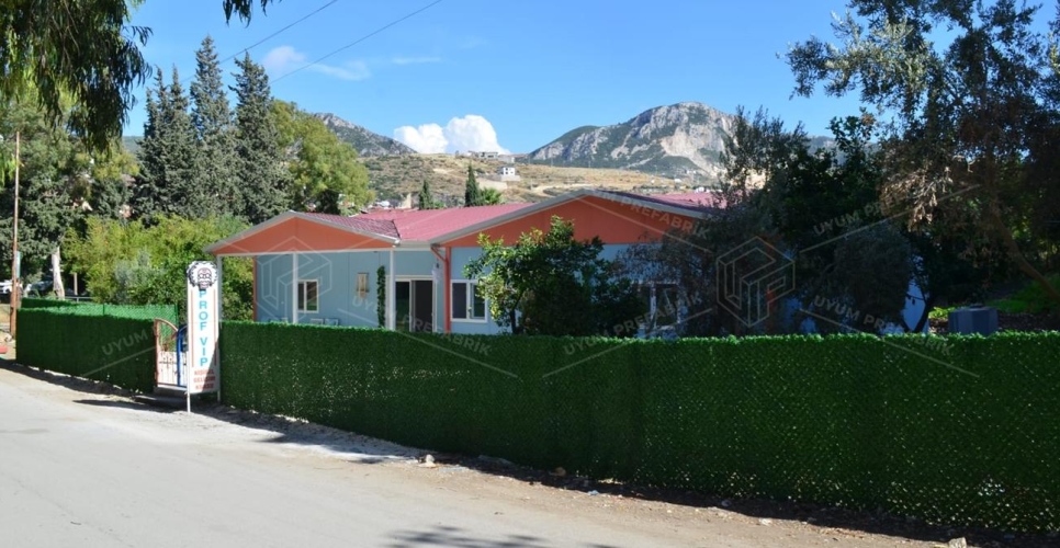 203m² Prefabricated School Building