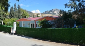 203m² Prefabricated School Building