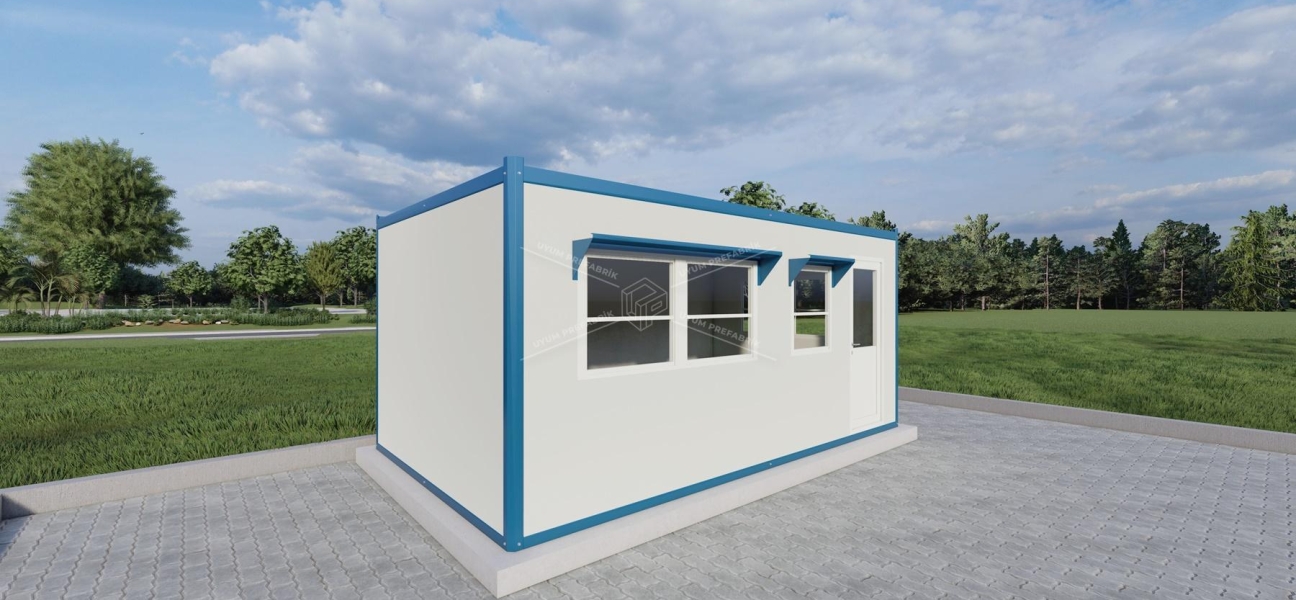 500 x 300 Sandwich Panel Cabin